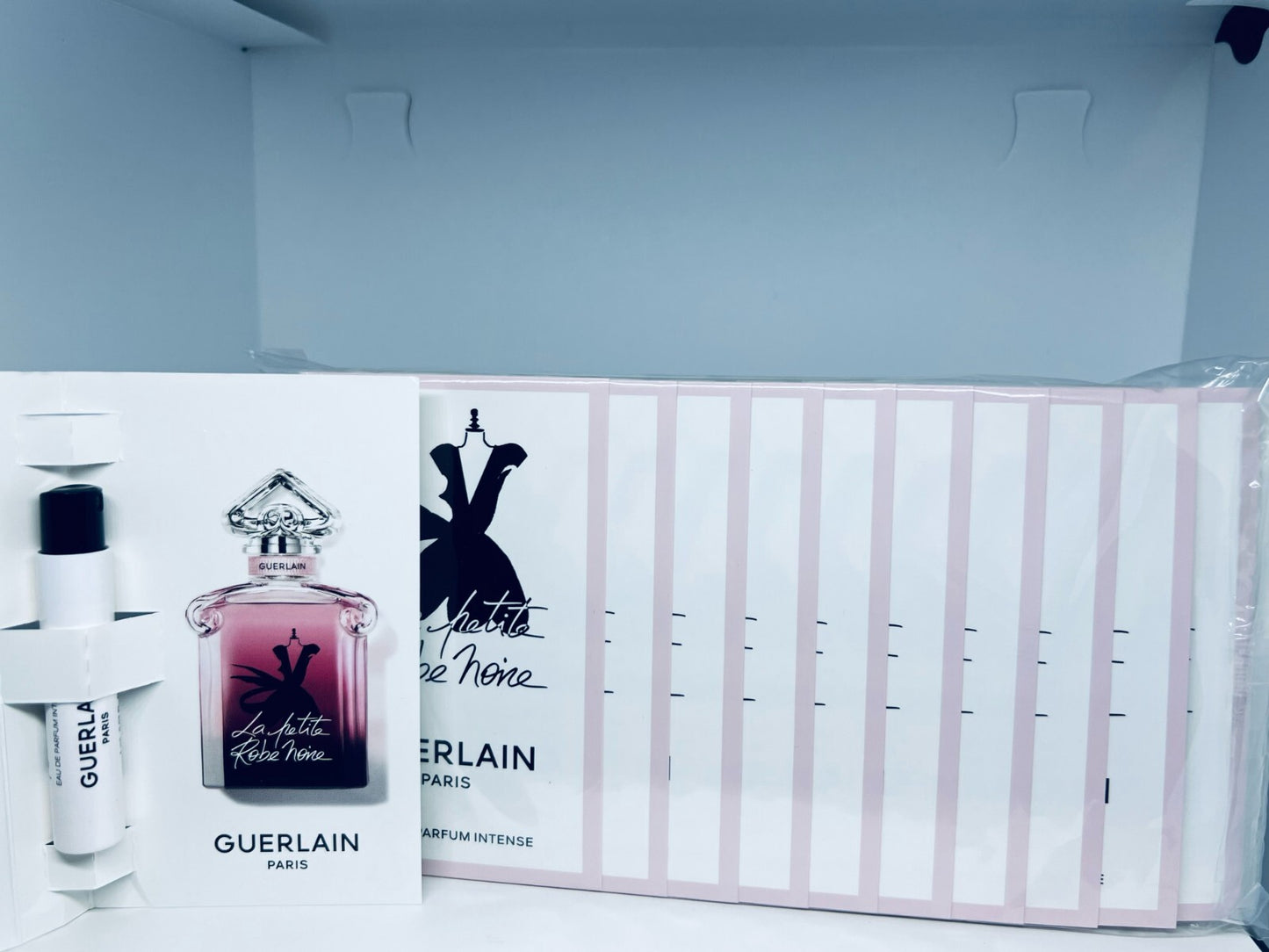 Lot of 10 Guerlain La Petite Robe Noire Eau de Parfum Intense Sample 1ml/.03oz
