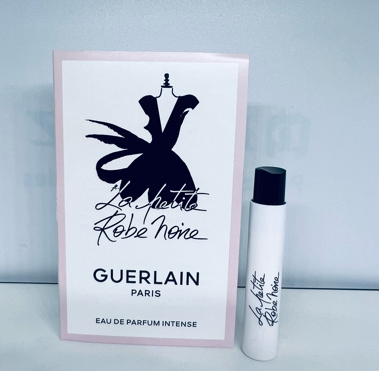 Guerlain La Petite Robe Noire Eau de Parfum Intense Sample 1ml/0.03oz