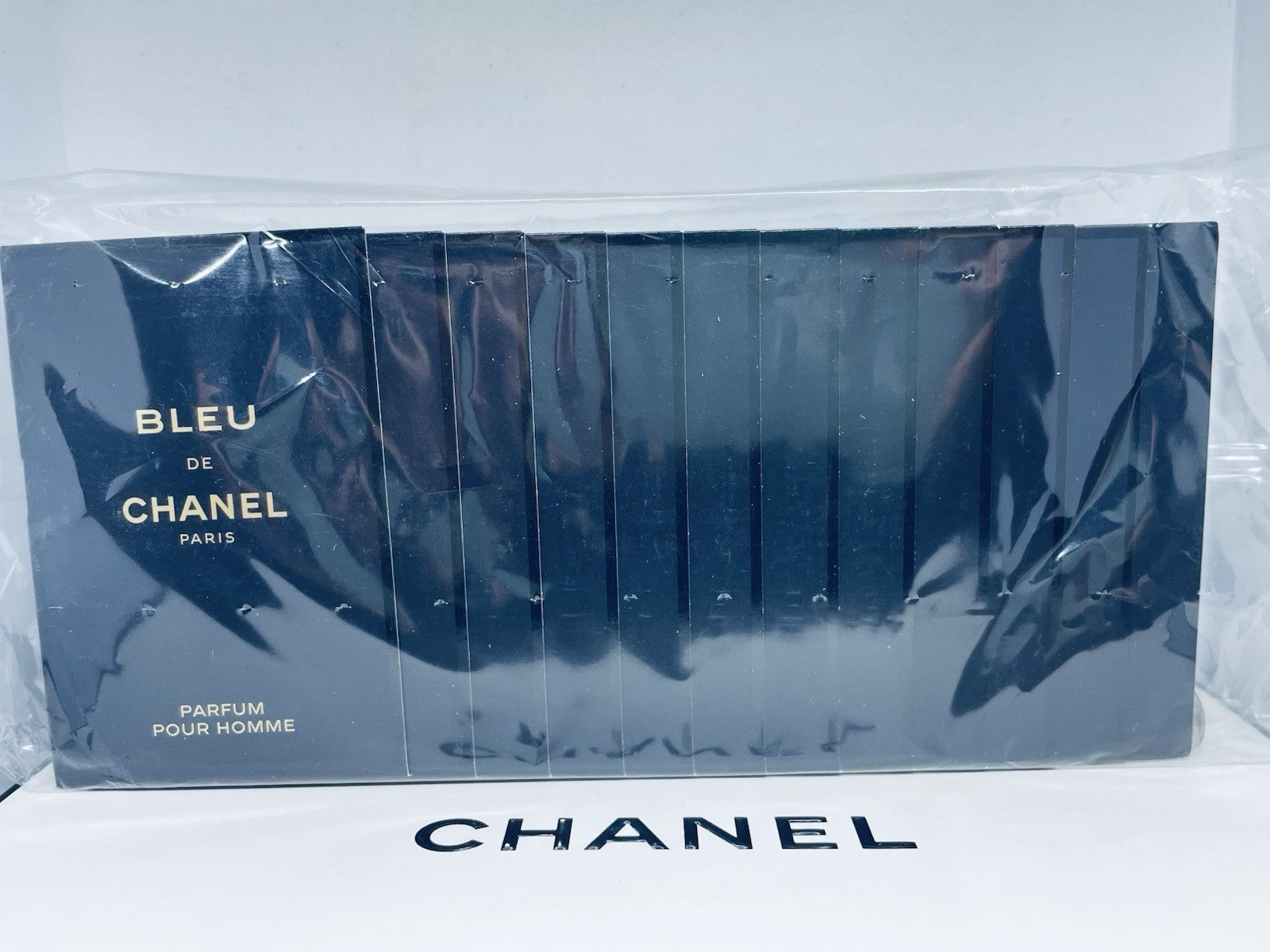 CHANEL BLEU DE CHANEL PARFUM 1.5ml .05fl oz x 12 COLOGNE SPRAY SAMPLE VIALS