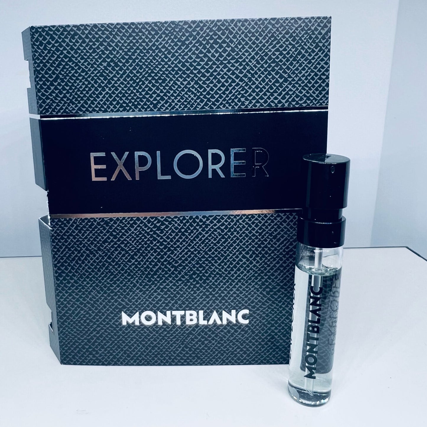 Mont blanc Explorer Eau de Parfum Sample Spray 2ml / 0.06oz New