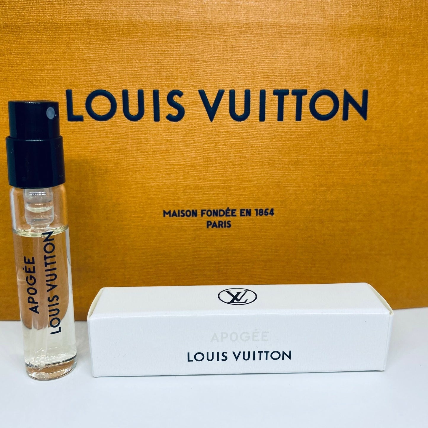 Louis Vuitton Apogee Eau De Parfum Sample Spray - 2ml/0.06oz