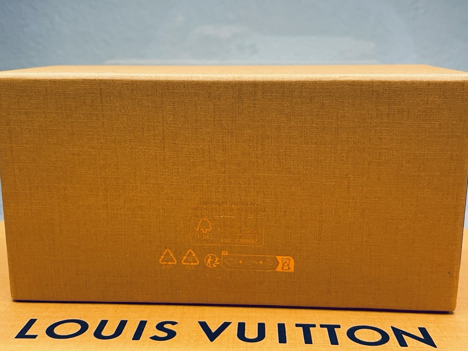 AUTHENTIC Louis Vuitton Empty Slide-Out Orange Gift Box (7''X3.5'')