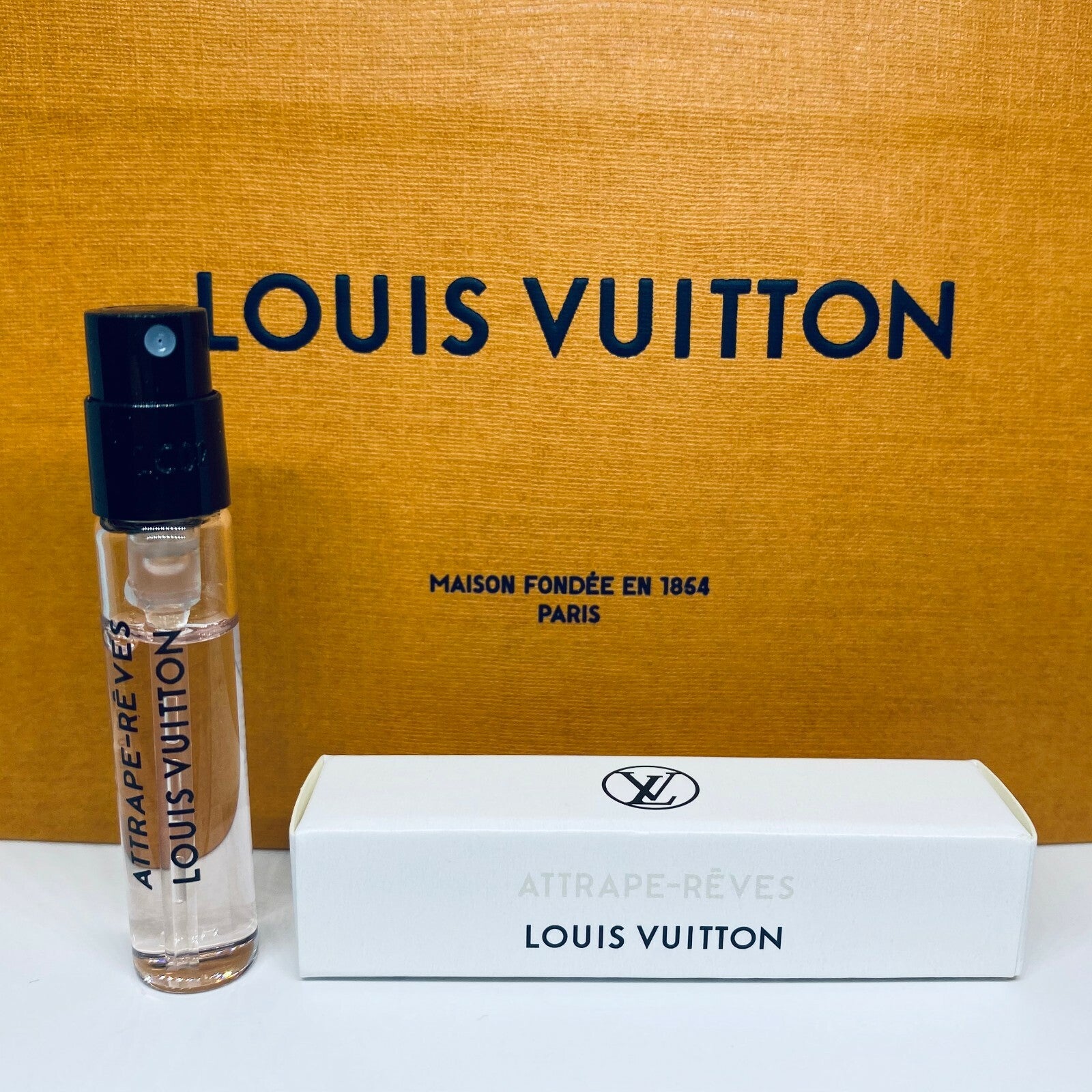 Louis Vuitton Attrape-Reves Eau De Parfum Sample Spray - 2ml/0.06oz