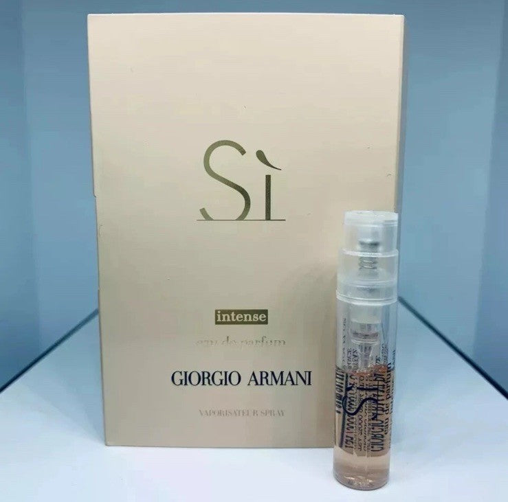 Giorgio Armani Si Eau de Parfum Intense Sample Spray 1.2ml