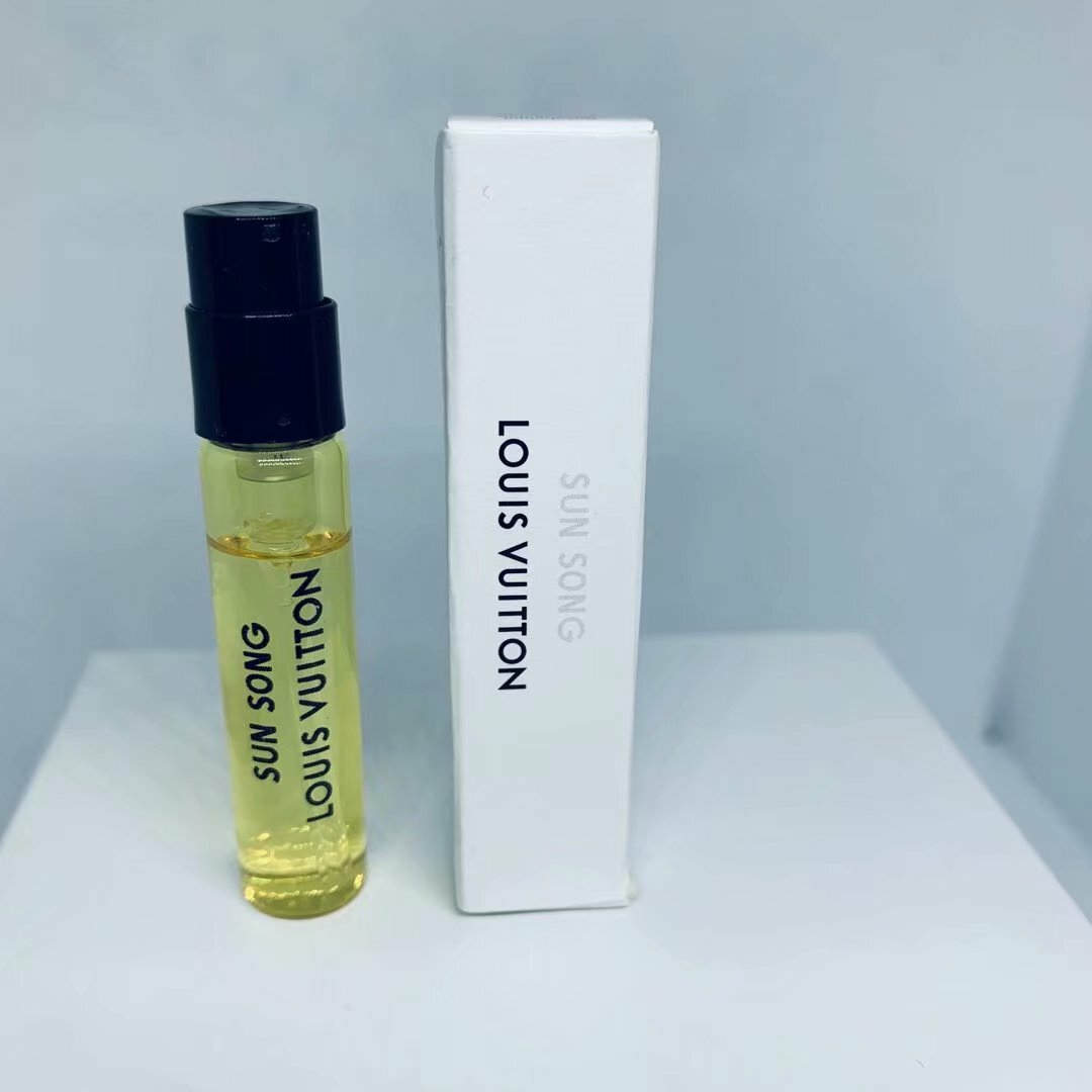Louis Vuitton Perfume Sample Spray 2ml/0.06oz Choose Scent 
