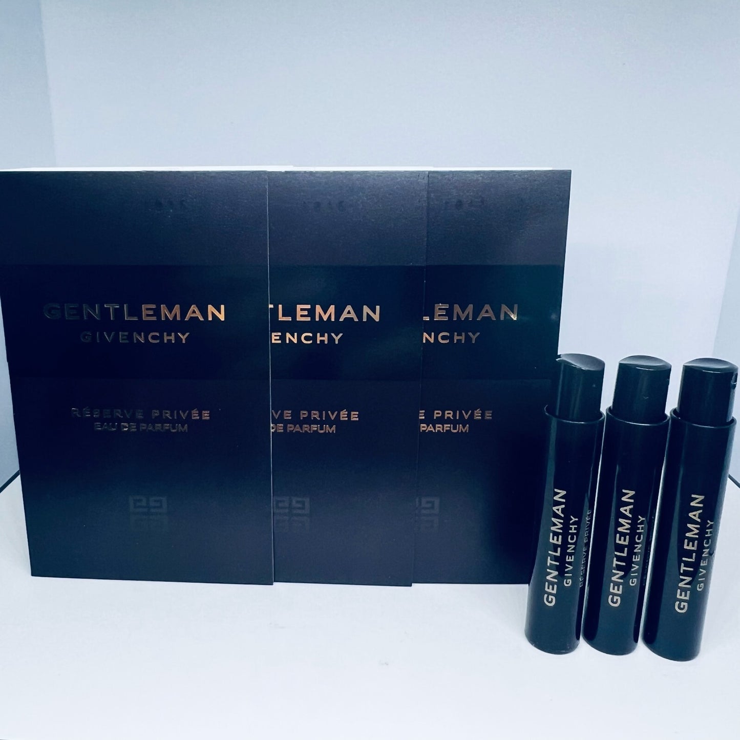 3 Givenchy Gentleman Reserve Privée Eau de Parfum Samples Spray 1ml / 0.03oz